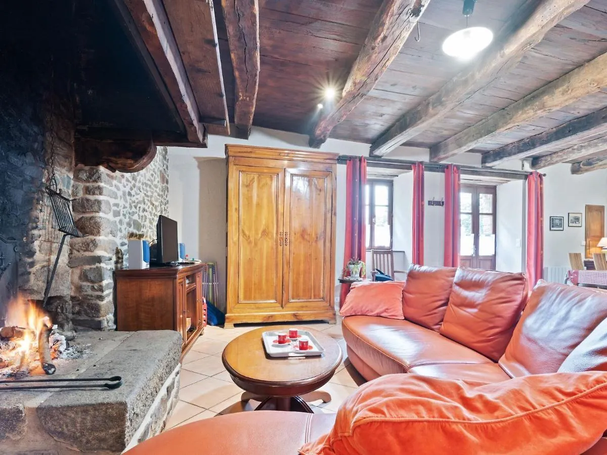Charming Child Friendly Holiday Home La Boussac