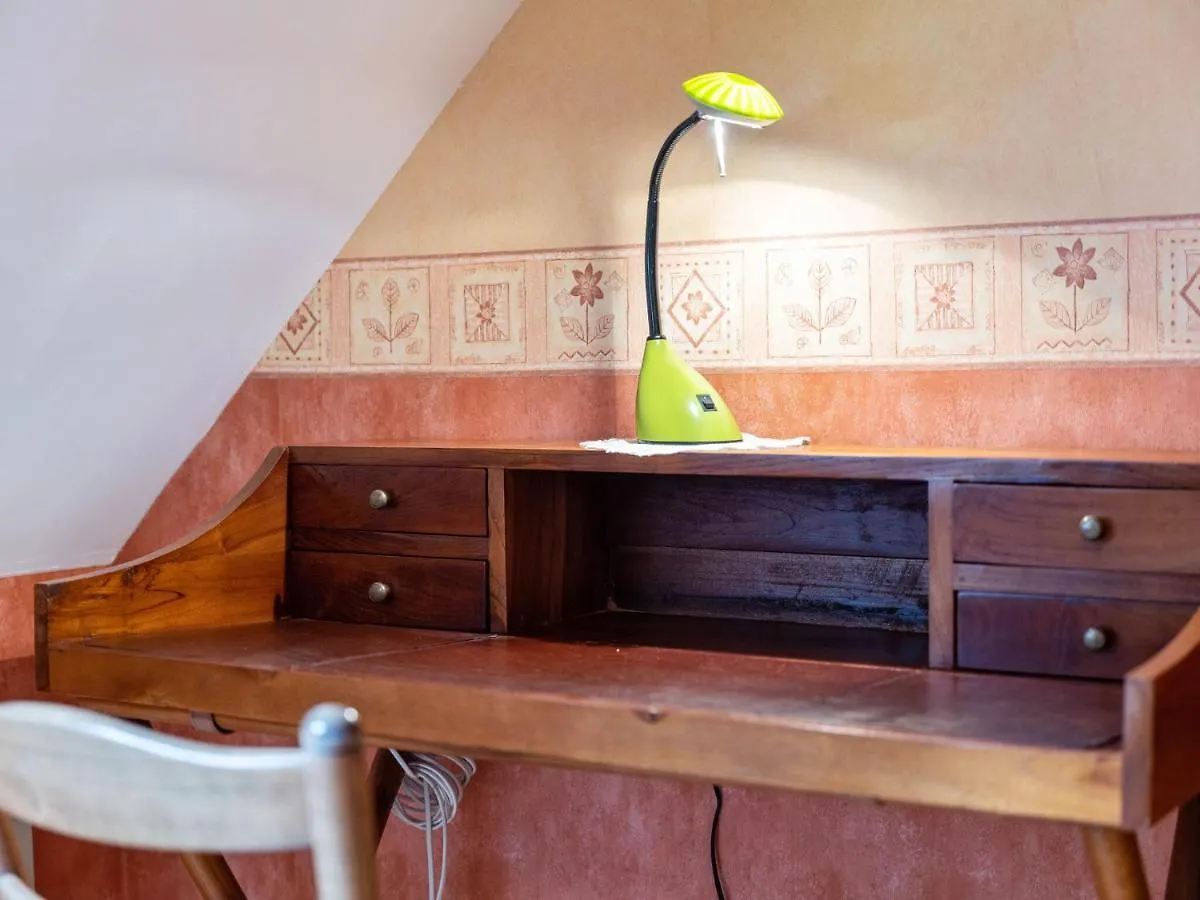 Charming Child Friendly Holiday Home La Boussac
