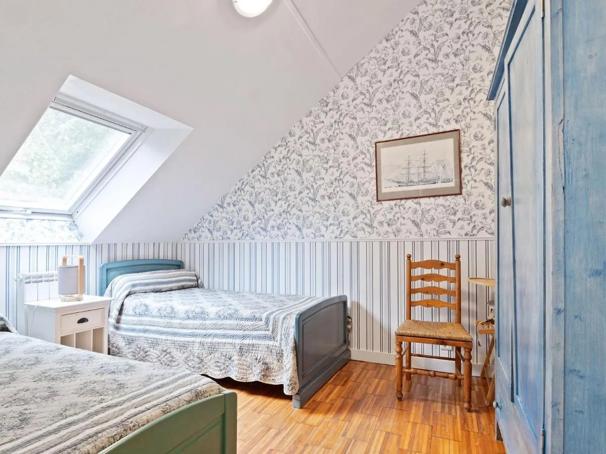 Charming Child Friendly Holiday Home La Boussac